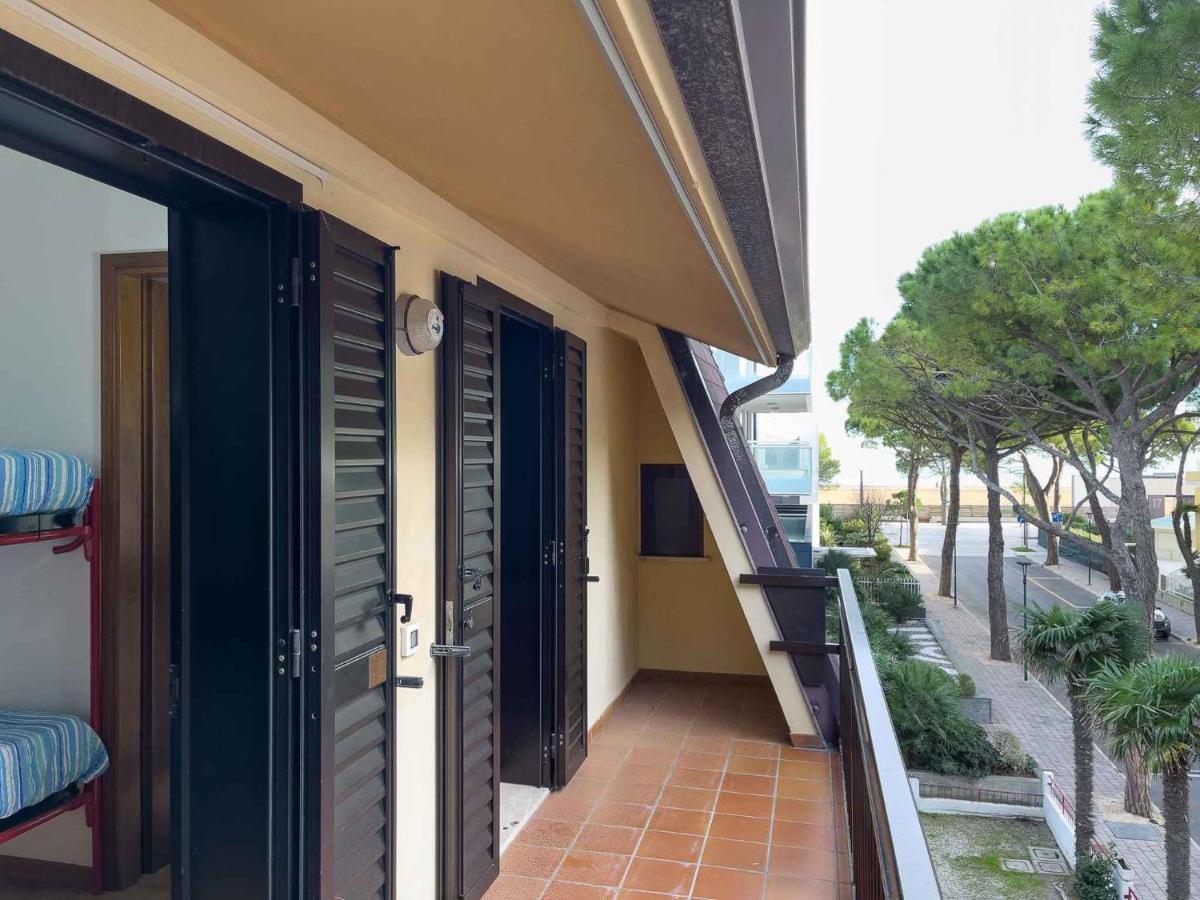 Apartments In Lignano Sabbiadoro 39726 Ngoại thất bức ảnh